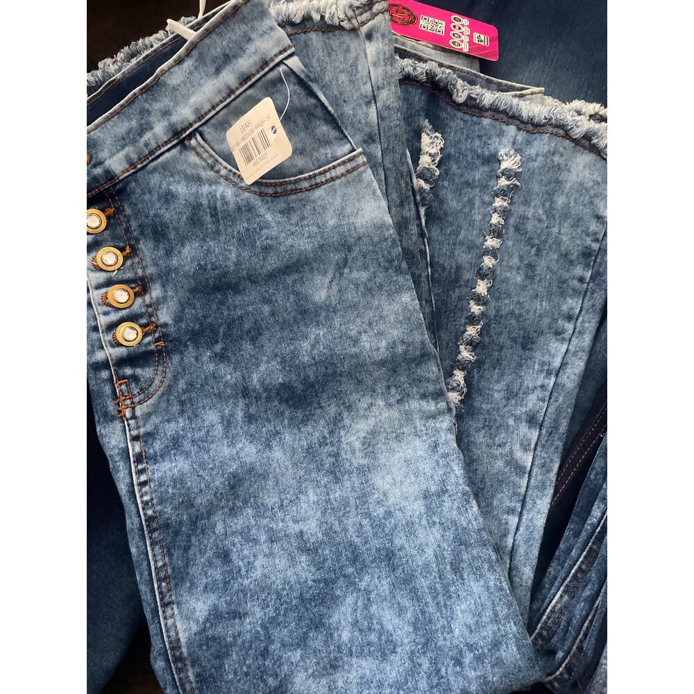 “LEAH” Medium Wash Blue Jean Long Skirt size Medium Large (38MX)